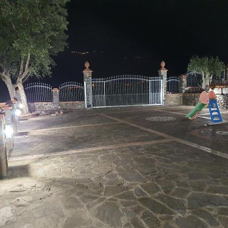 Il Panorama Acomodação com café da manhã Giungano Exterior foto